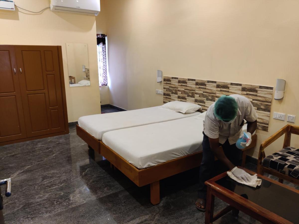 Hotel Wins Kanyakumari Buitenkant foto