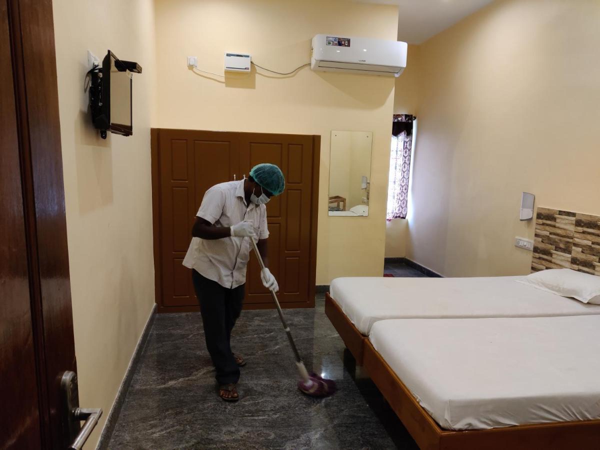Hotel Wins Kanyakumari Buitenkant foto